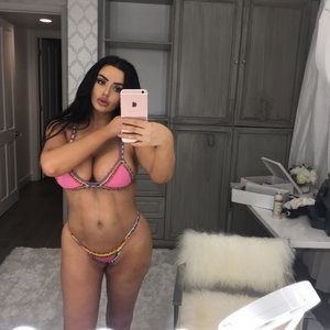 Abigail Ratchford Naked Celebrity Pic sexy 127 