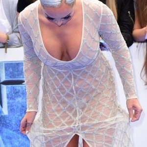 Aisleyne Horgan Celebrity Nude Pic sexy 002 