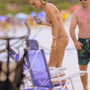 Alessandra Ambrosio Celebrity Leaked Nude Photo sexy 009 
