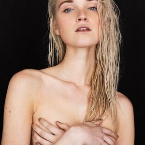 Alexa Reynen Nude Celeb sexy 003 