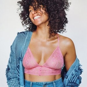 Alicia Keys Newest Celebrity Nude sexy 003 