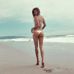 Alyssa Arce Gets Naked For You - Celeb Nudes