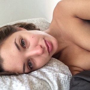 Alyssa Arce Free Nude Celeb sexy 070 