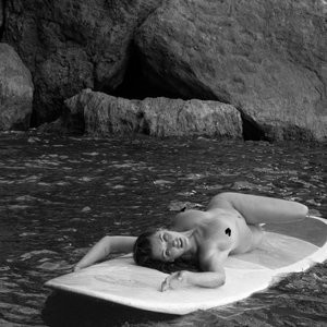 Alyssa Arce Naked Celebrity Pic sexy 027 
