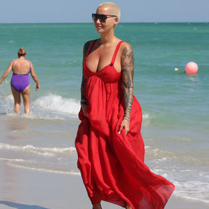 Amber Rose Naked celebrity picture sexy 004 