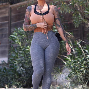 Amber Rose Nude Celeb Pic sexy 003 