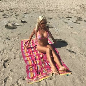 Angelique Frenchy Morgan Bikini - Celeb Nudes