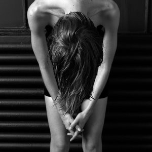 Anja Rubik Topless Photos - Celeb Nudes