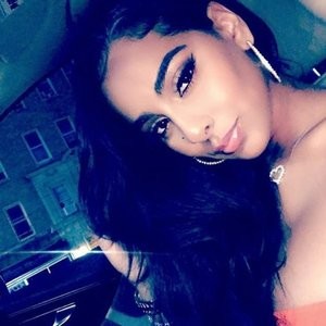 Ayisha Diaz Naked Celebrity sexy 002 