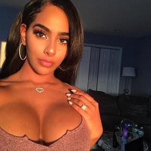 Ayisha Diaz Free Nude Celeb sexy 018 