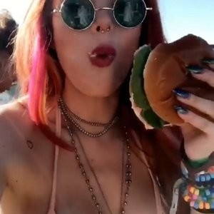 Bella Thorne Naked celebrity picture sexy 023 