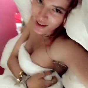 Bella Thorne Free Nude Celeb sexy 015 