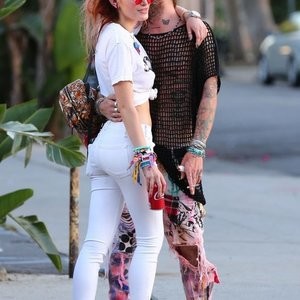 Bella Thorne Nude Celebrity Picture sexy 020 