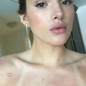 Bella Thorne Free Nude Celeb sexy 004 
