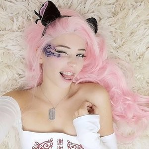 Belle Delphine Real Celebrity Nude sexy 022 