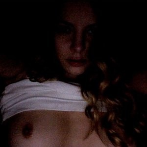 Bijou Phillips Real Celebrity Nude sexy 013 