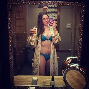 Brittany Curran Famous Nude sexy 029 