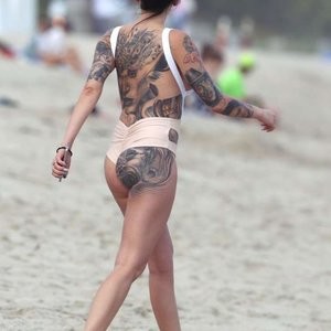 Cami Li Sexy Pics – Celeb Nudes