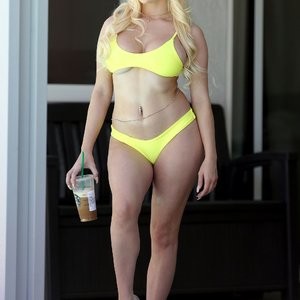 Courtney Stodden Bikini - Celeb Nudes