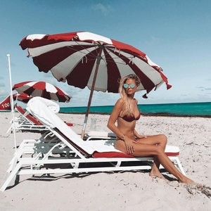 Danielle Knudson Celebrity Nude Pic sexy 026 