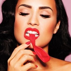Demi Lovato Best Celebrity Nude sexy 001 