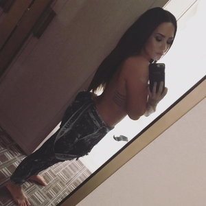 Demi Lovato Topless – Celeb Nudes