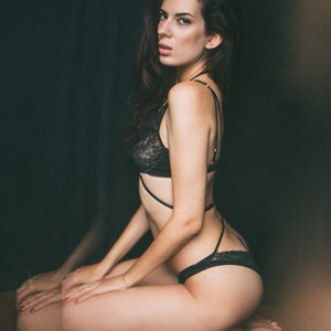 Elodie Hernandez Sexy – Celeb Nudes
