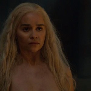 Emilia Clarke Free Nude Celeb sexy 003 