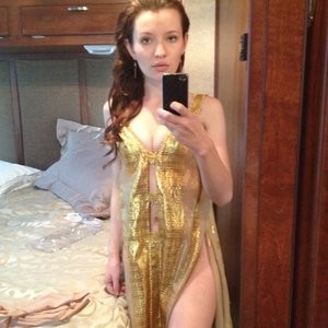 Emily Browning on leaked nudes Nude Celeb