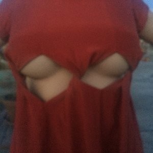 Emily Ratjkowski Free Nude Celeb sexy 012 