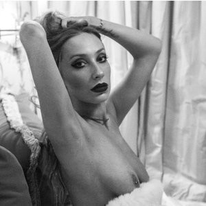 Gaia Matisse Topless Photos – Celeb Nudes