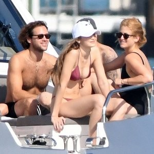 Gigi Hadid Celebrity Leaked Nude Photo sexy 036 