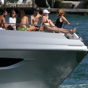 Gigi Hadid Newest Celebrity Nude sexy 066 