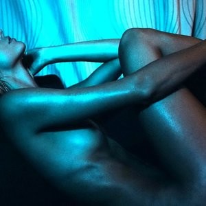 Heather Chantal Jones Naked Celebrity Pic sexy 014 