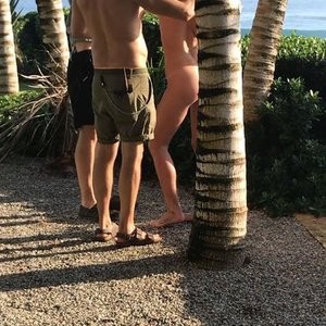 Isabelle Boemeke Celeb Nude sexy 008 