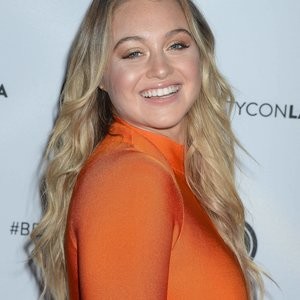 Iskra Lawrence Real Celebrity Nude sexy 017 