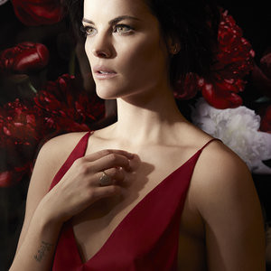 Jaimie Alexander With A Touch Of Class - Celeb Nudes