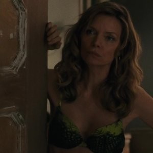 Michelle Pfeiffer Free Nude Celeb sexy 036 