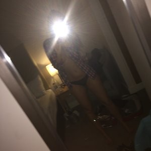 Jennifer Metcalfe Celeb Nude sexy 021 