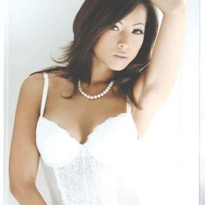 Jestina-Lam Nude Celeb sexy 005 