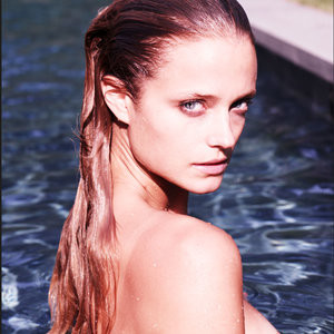 Kate Bock Celeb Nude sexy 007 