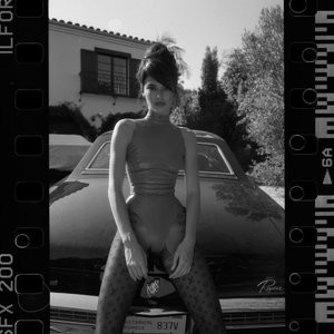Kendall Jenner Nude Celebrity Picture sexy 002 