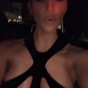 Kim Kardashian Celebs Naked sexy 002 