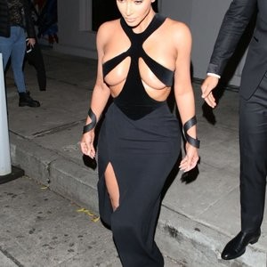 Kim Kardashian Nude Celeb Pic sexy 004 