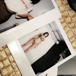 Kylie Jenner Celeb Nude sexy 002 