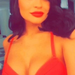 Kylie Jenner Free Nude Celeb sexy 001 