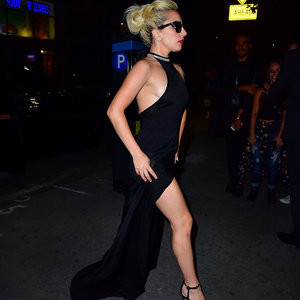 Lady Gaga Braless Photos - Celeb Nudes