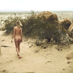 Lauren Bonner Naked Celebrity Pic sexy 004 
