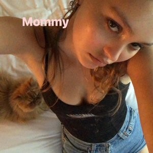 Lily-Rose Depp Free Nude Celeb sexy 063 