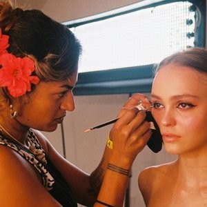 Lily-Rose Depp Real Celebrity Nude sexy 100 